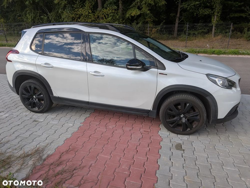 Peugeot 2008 PureTech 110 Stop&Start GT-Line Edition - 6