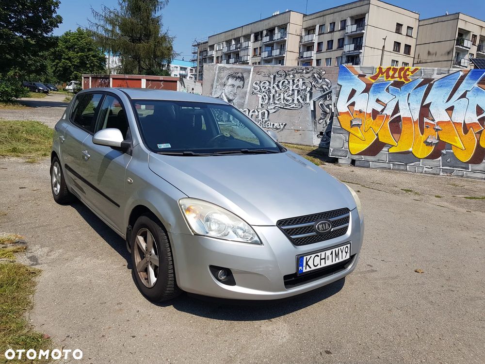 Kia Ceed 1.4 Comfort + - 2