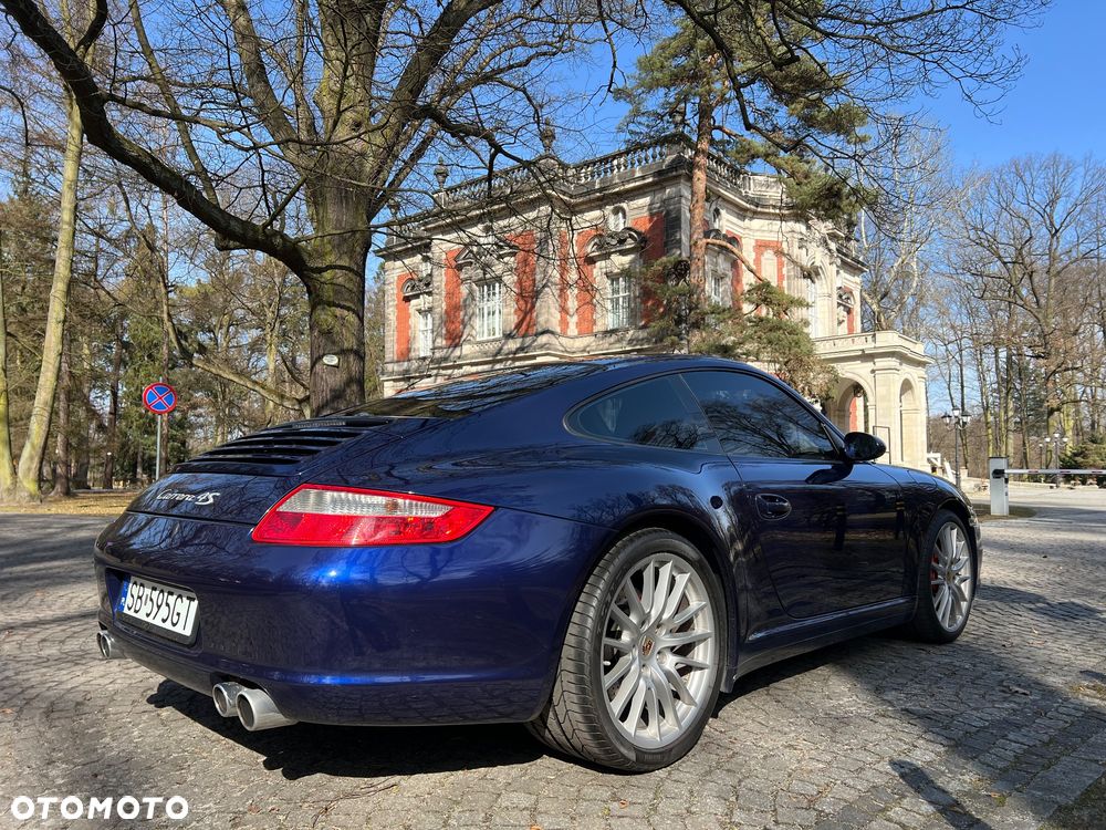 Porsche 911 Carrera 4 S - 5