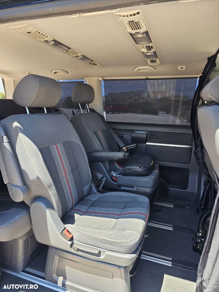 Volkswagen Multivan - 15