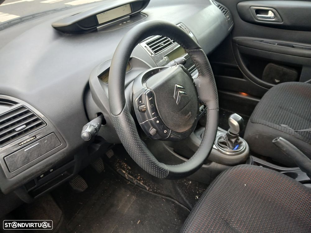 Citroën C4 1.6 HDi 110 Exclusive - 12