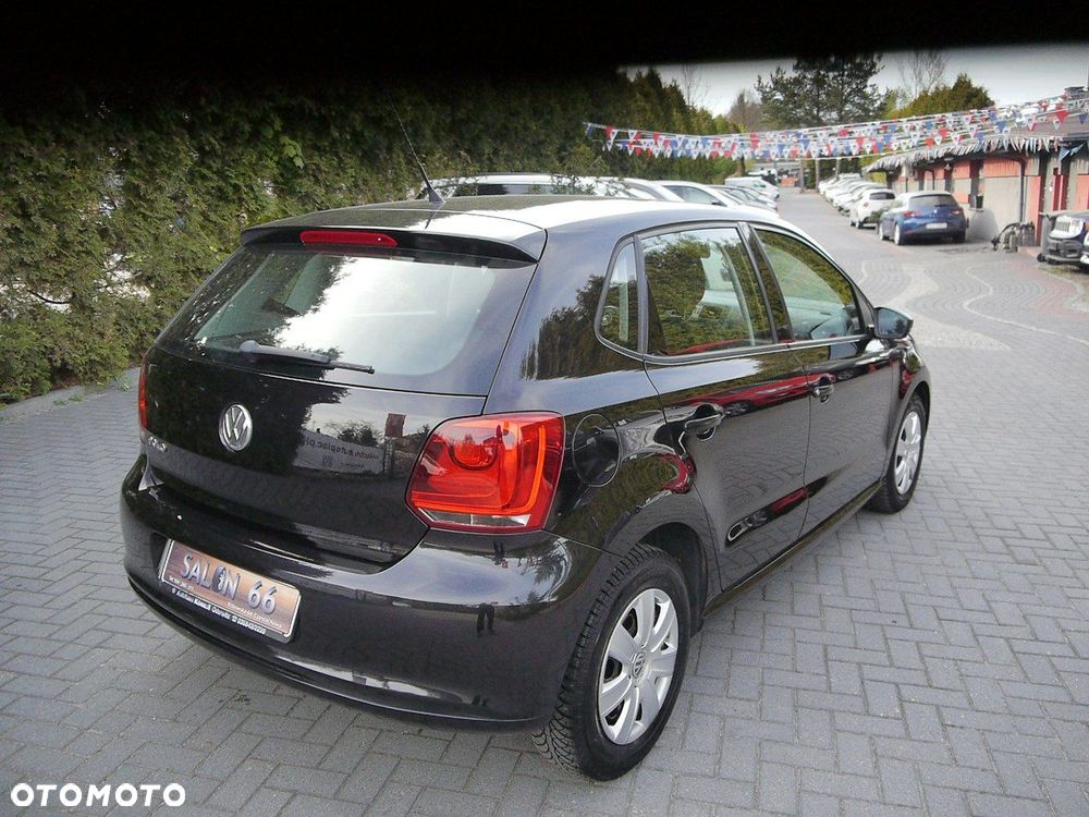 Volkswagen Polo 1.2 MATCH - 6