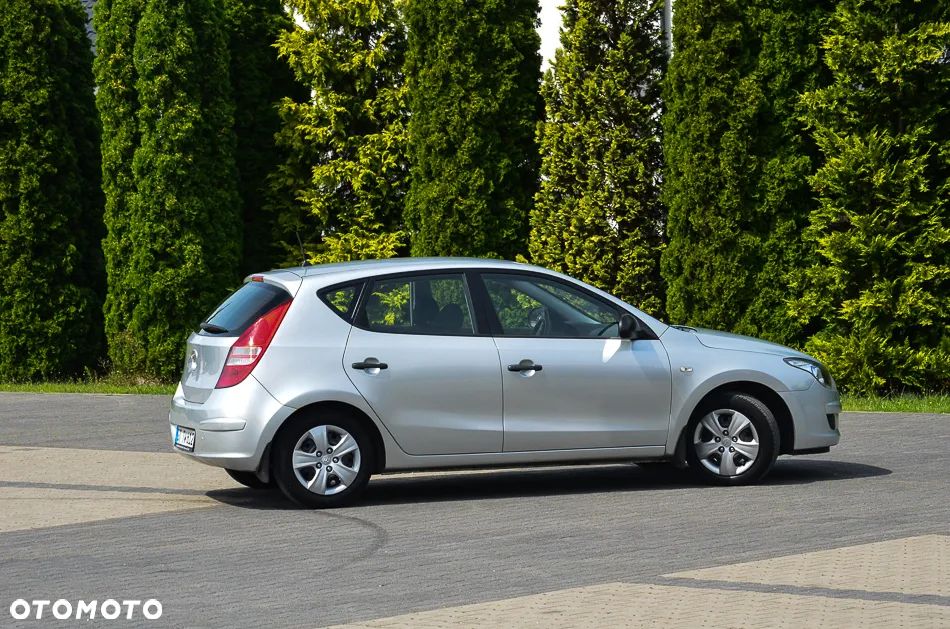 Hyundai i30 1.4 Comfort EU5 - 15