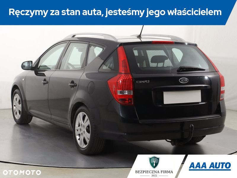 Kia Ceed - 6