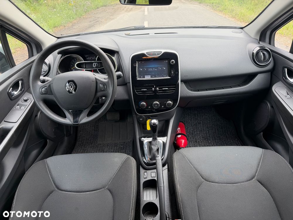 Renault Clio TCe 120 EDC Limited - 12