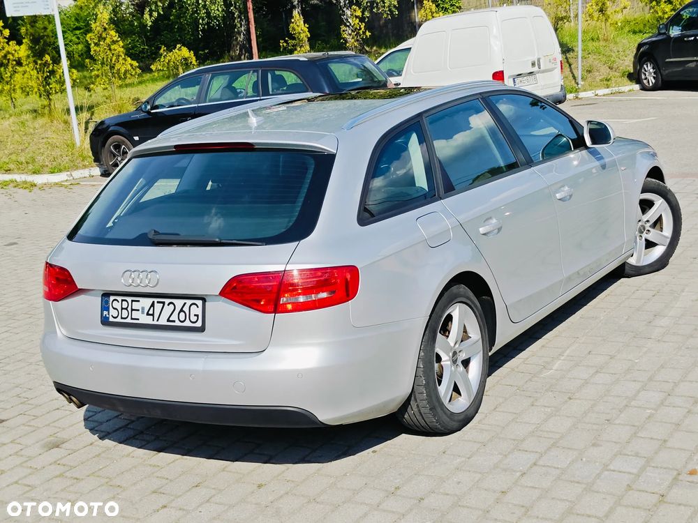 Audi A4 Avant 2.0 TDI DPF Attraction - 4
