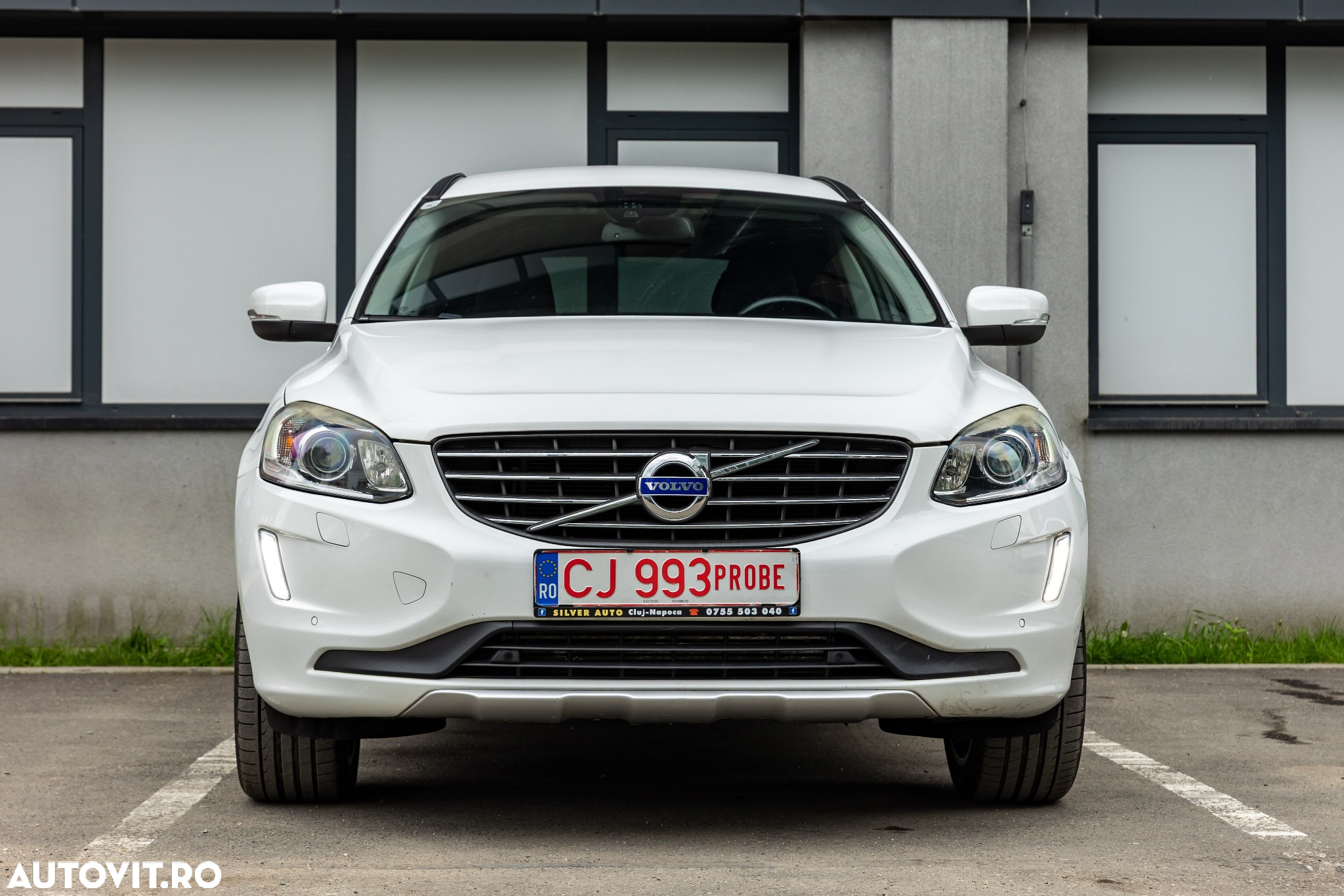 Volvo XC 60 D4 Geartronic Momentum Pro - 13