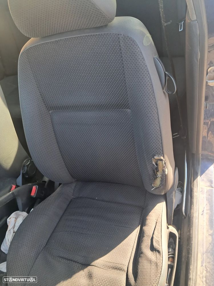 VW Polo 1.4 TDi Confortline - 11