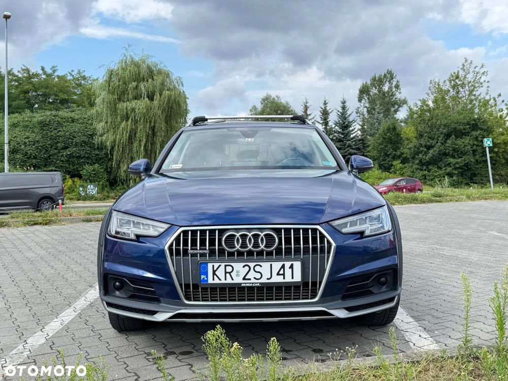 Audi A4 Allroad - 16