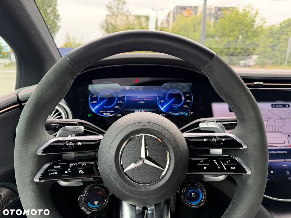 Mercedes-Benz EQE AMG 43 90.5kWh 4-Matic - 12