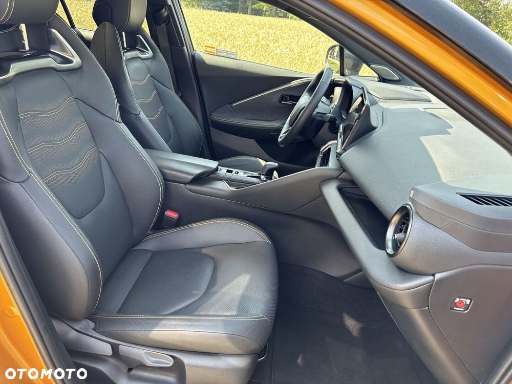 Toyota C-HR - 12