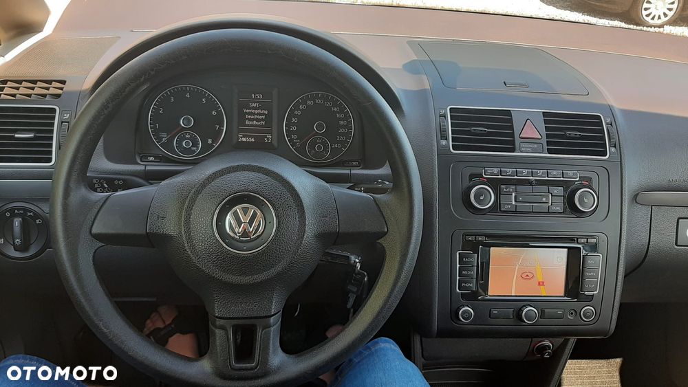 Volkswagen Touran 1.4 TSI Comfortline - 10