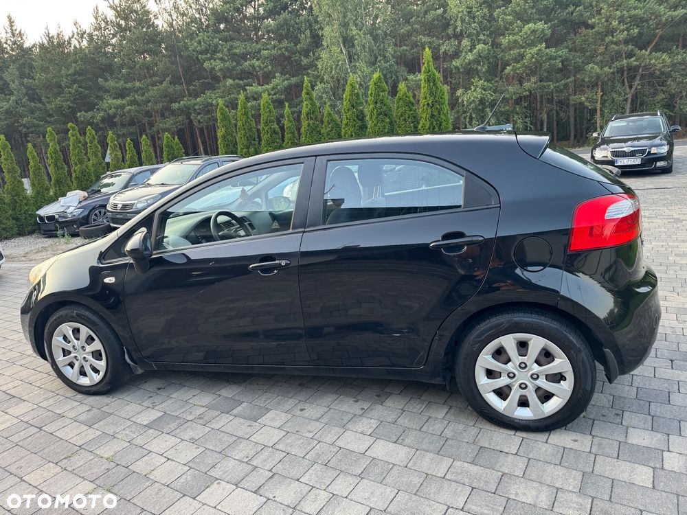Kia Rio 1.2 Attract - 4
