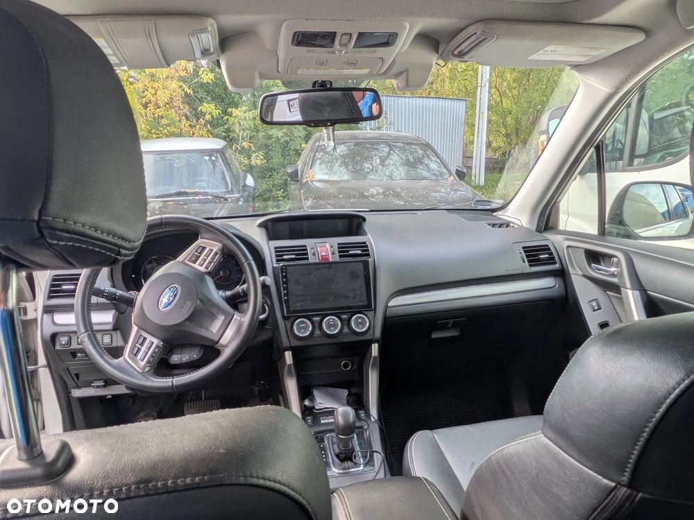 Subaru Forester 2.0 XT Platinum Lineartronic - 8