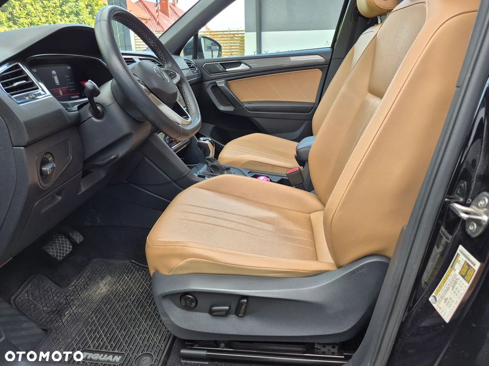 Volkswagen Tiguan Allspace 2.0 TSI 4Mot Highline DSG 7os - 29