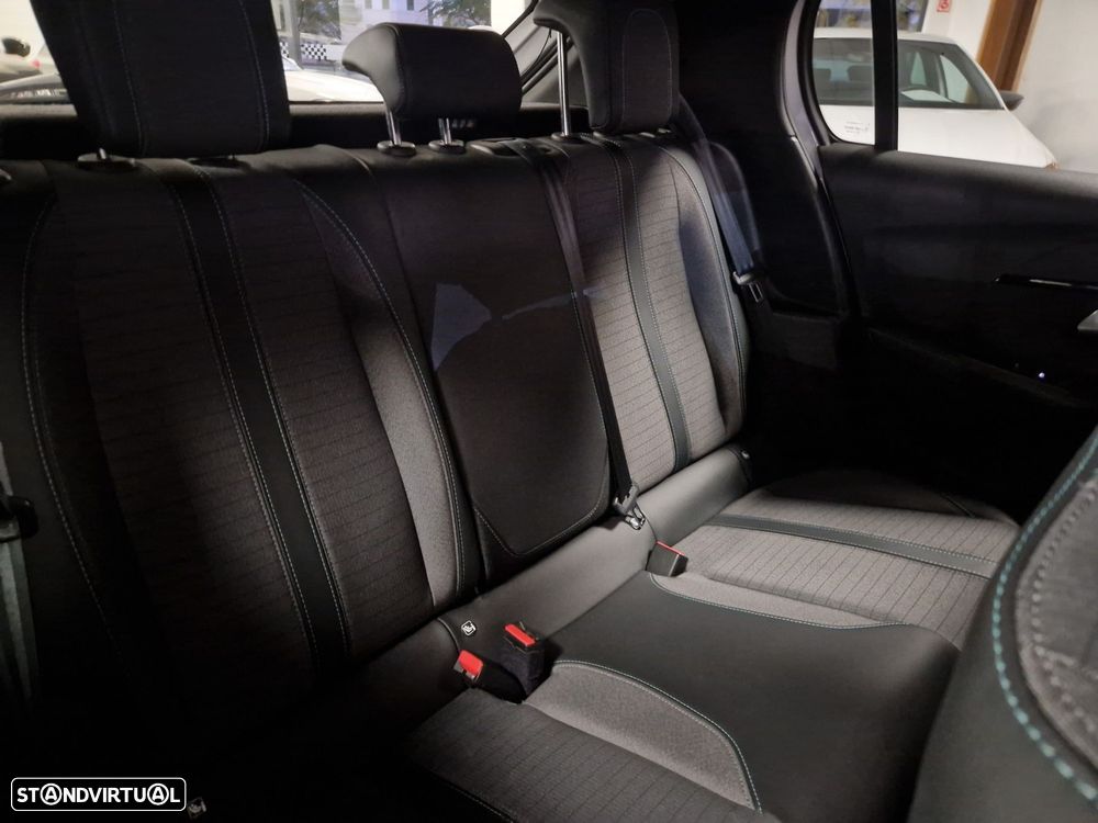 Peugeot e-208 50 kWh Allure - 16