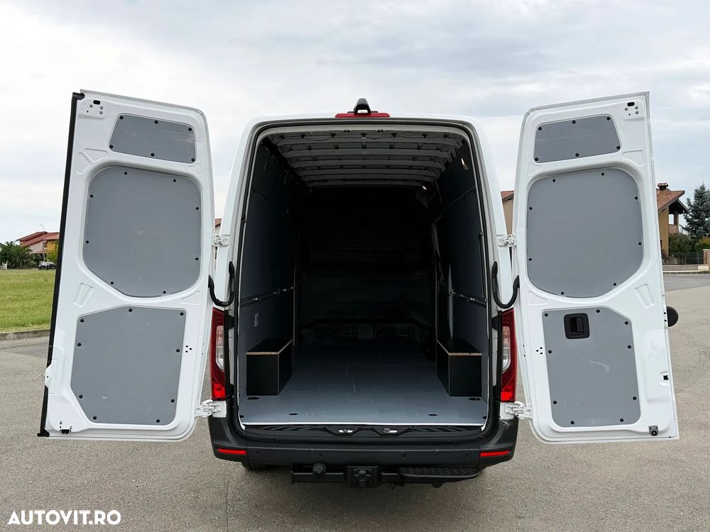 Mercedes-Benz Sprinter (BlueTec) 906.231 7G-TRONIC Plus - 8