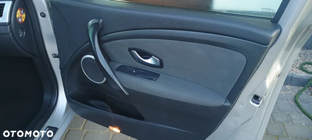 Renault Megane Grandtour TCe 130 Expression - 8