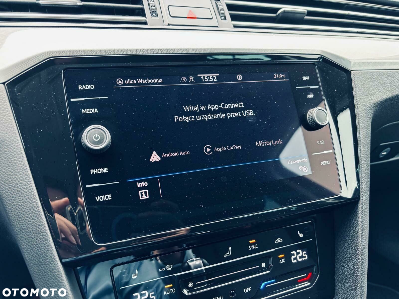 Volkswagen Passat - 26