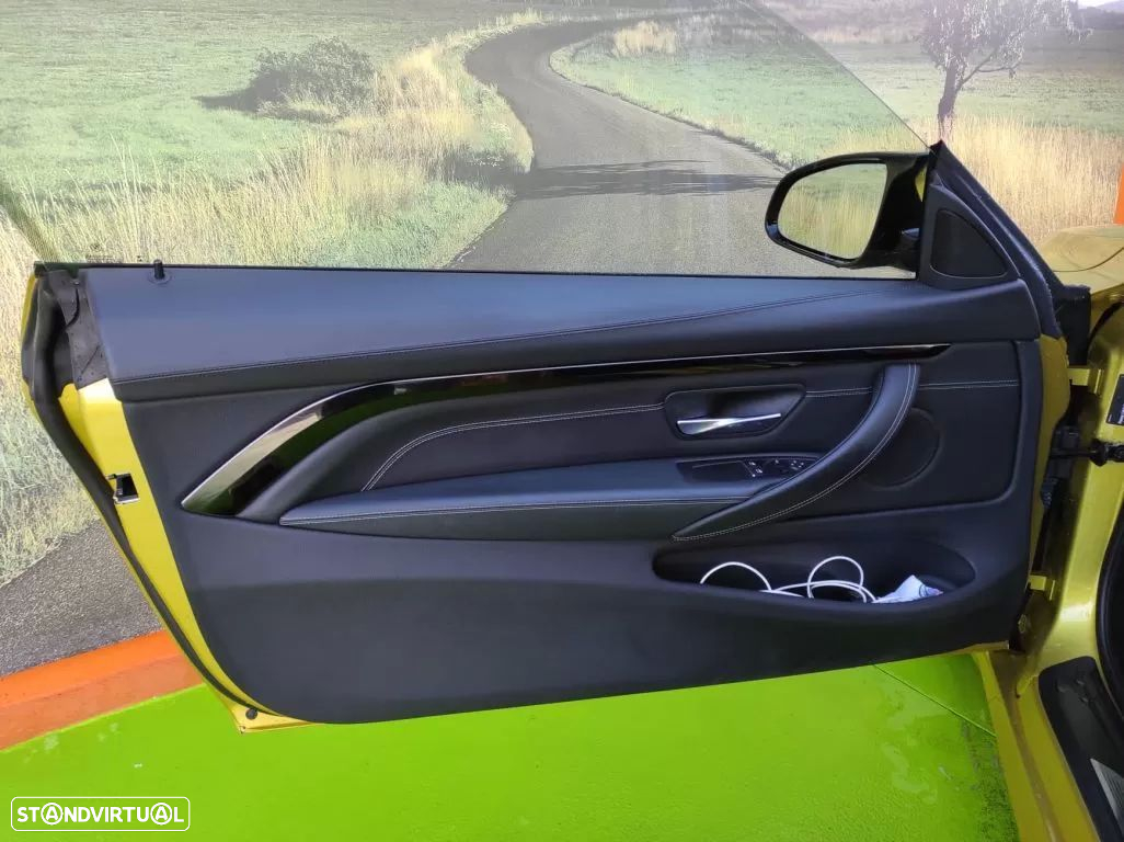 BMW M4 Coupe DKG Competition - 11