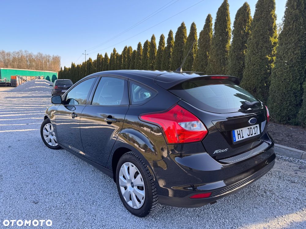 Ford Focus 1.6 TDCi DPF Start-Stopp-System Ambiente - 4