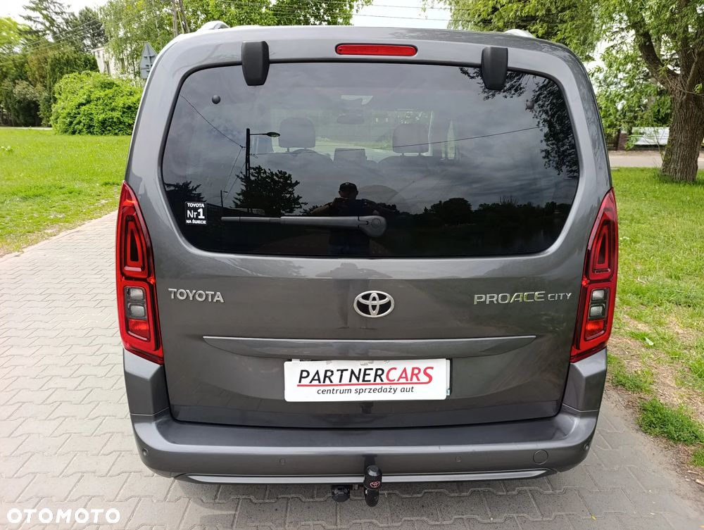 Toyota Proace City Verso 1.5 D-4D Business - 9