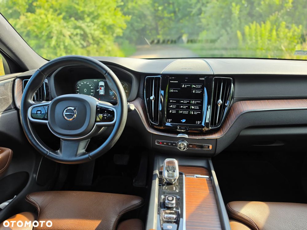 Volvo XC 60 B4 D Inscription - 8
