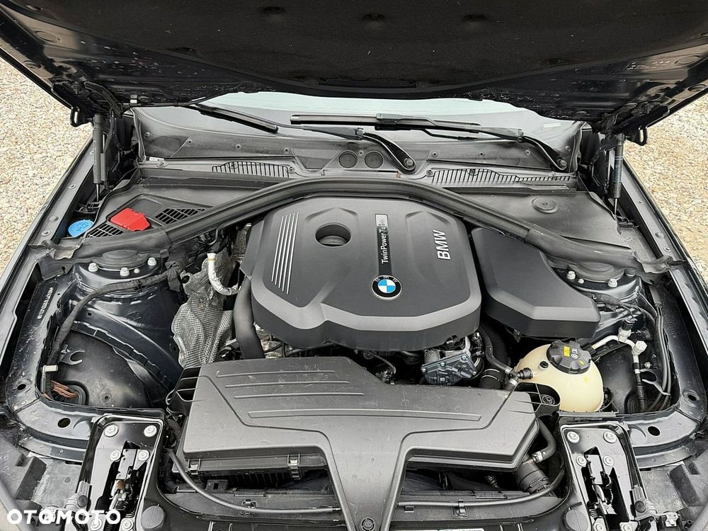BMW Seria 1 - 15