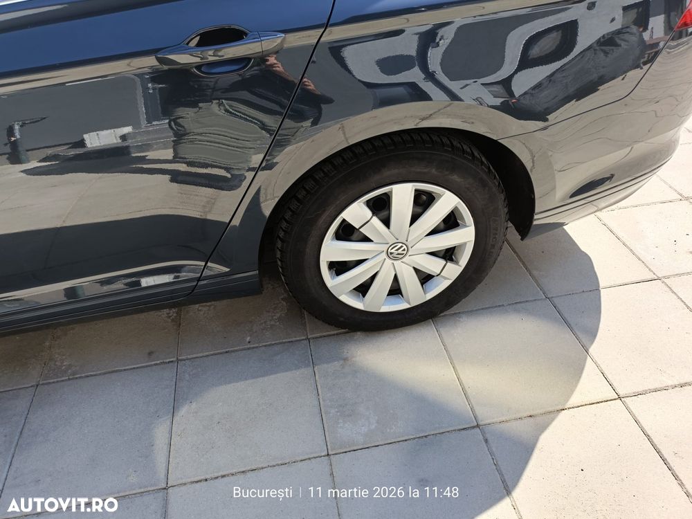 Volkswagen Passat 2.0 TDI SCR DSG Business - 11