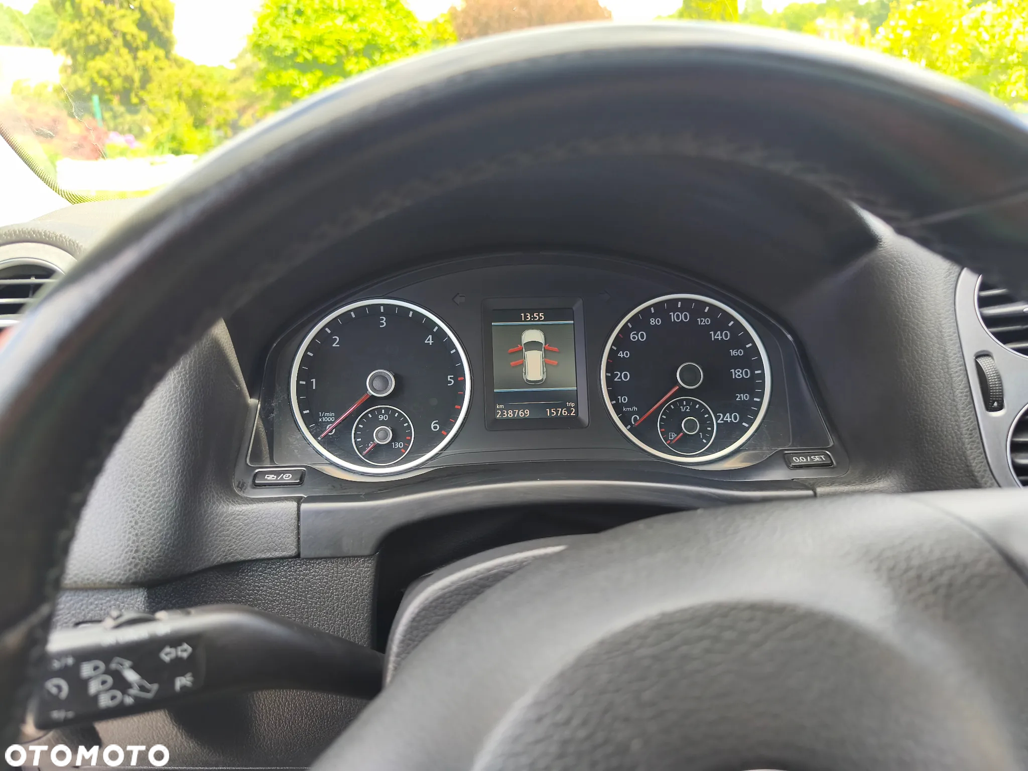 Volkswagen Tiguan 2.0 TDI 4Mot R-Style - 9