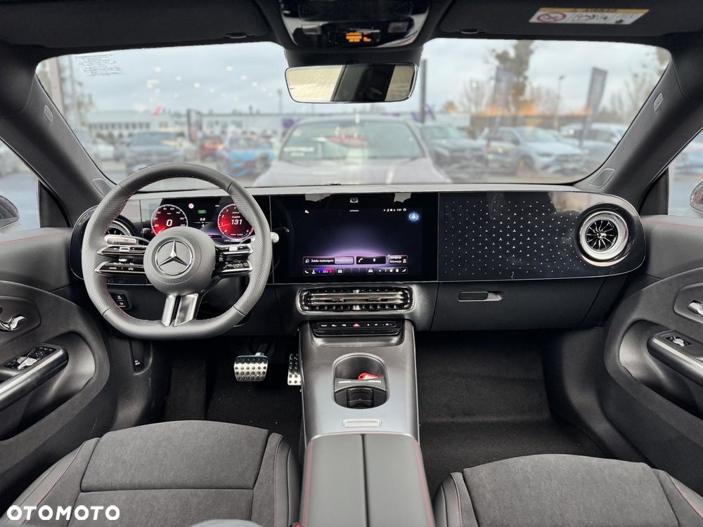 Mercedes-Benz CLA 200 mHEV 4-Matic 8G-DCT - 15