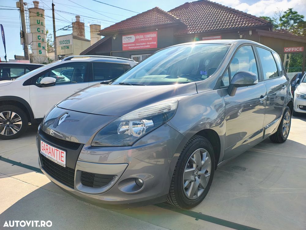 Renault Scenic - 24