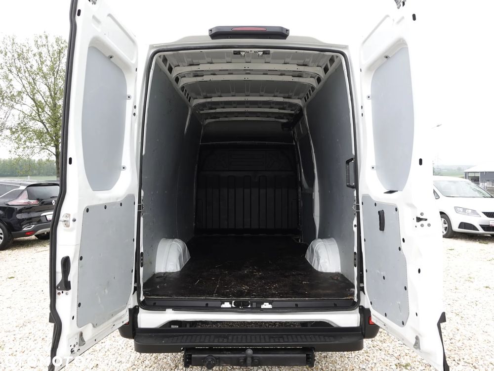 Iveco 35S14 L3H2 - 31