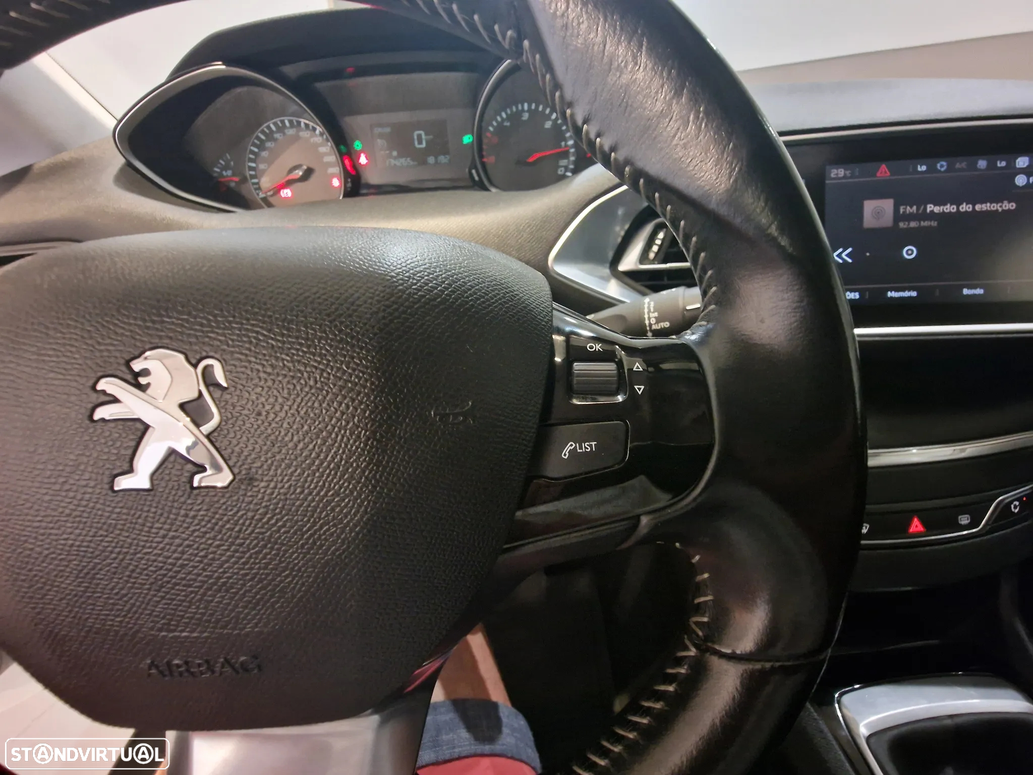 Peugeot 308 SW BlueHDi 100 Stop & Start Business-Line - 29