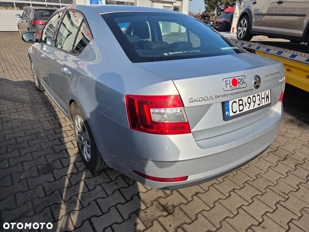 Skoda Octavia 1.6 TDI Active - 4
