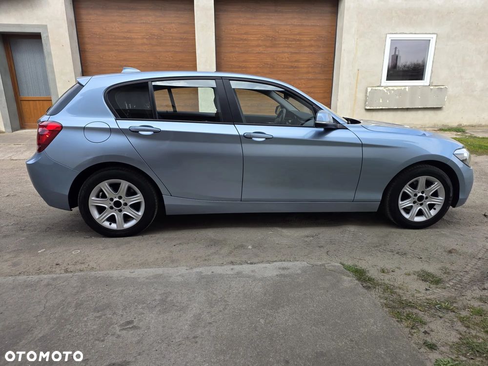 BMW Seria 1 116i - 3