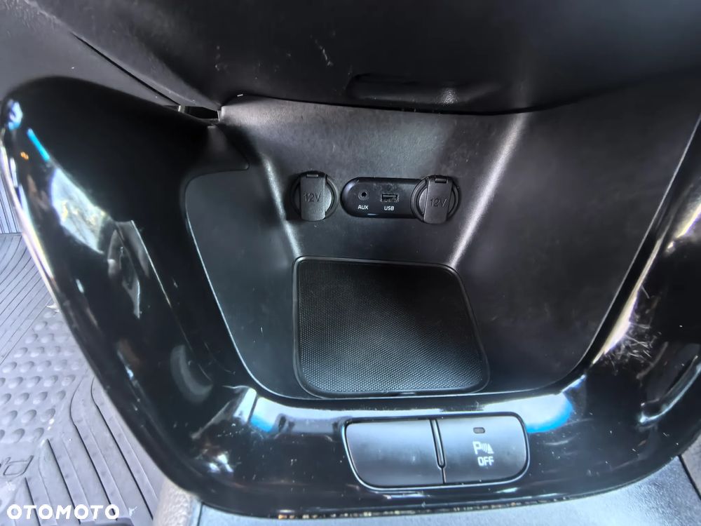 Kia Ceed 1.6 GDI Platinum Edition - 27