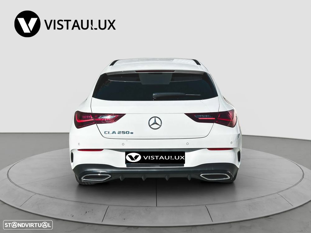 Mercedes-Benz CLA 250 e Shooting Brake AMG Line - 6