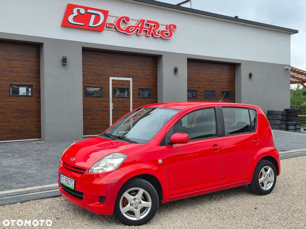 Daihatsu Sirion - 1