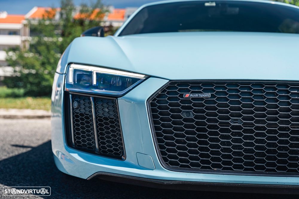 Audi R8 Coupé V10 plus 5.2 FSI quattro S tronic - 4