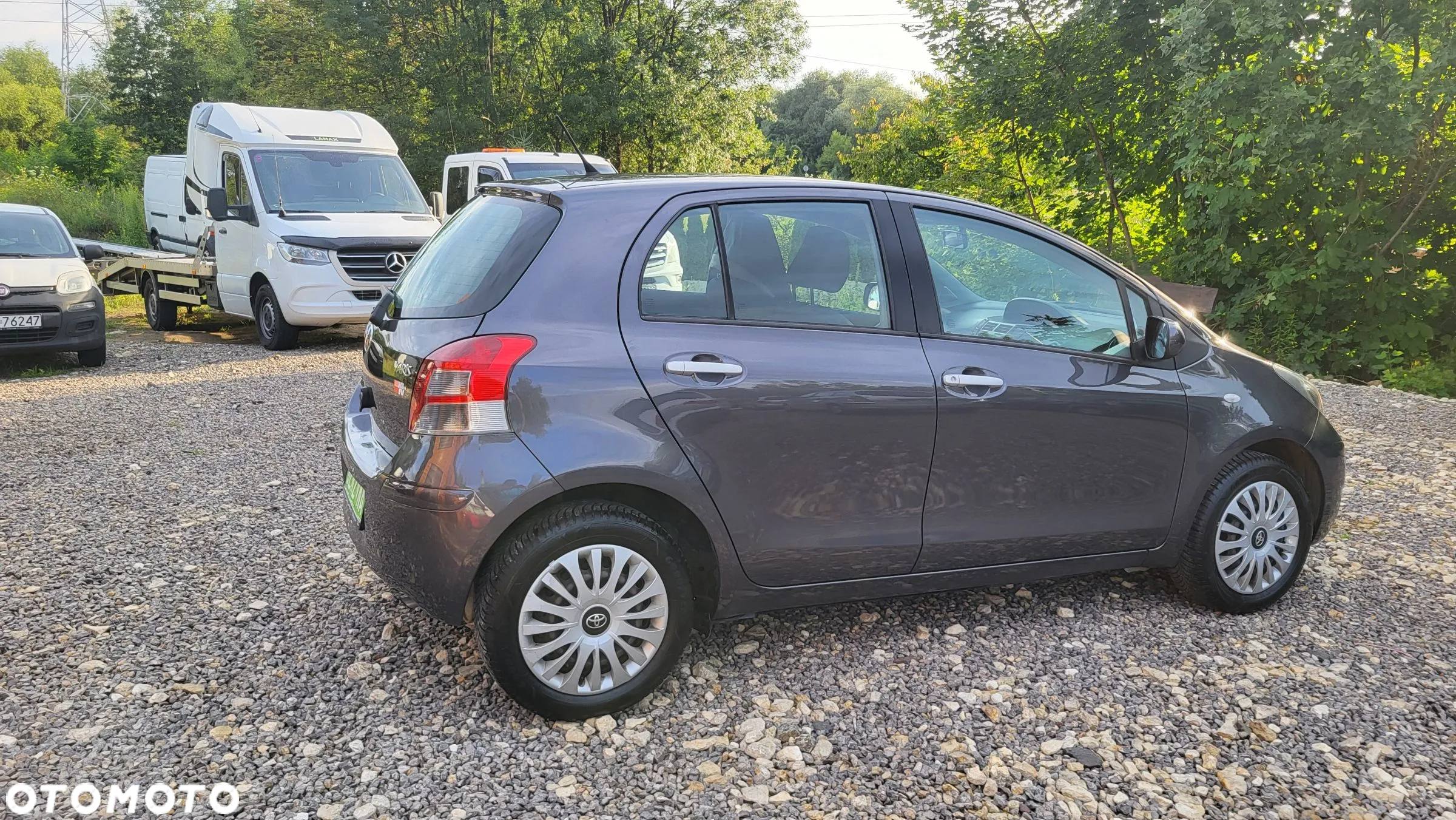 Toyota Yaris 1.0 Premium - 6