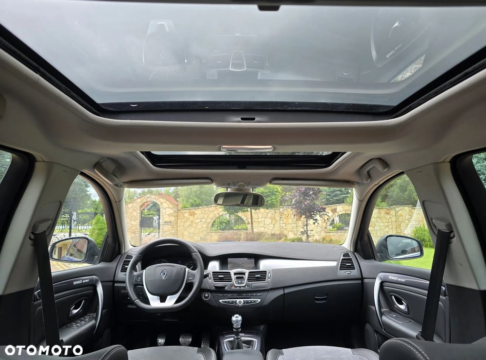 Renault Laguna ver-2-0-dci-bose-edition - 31