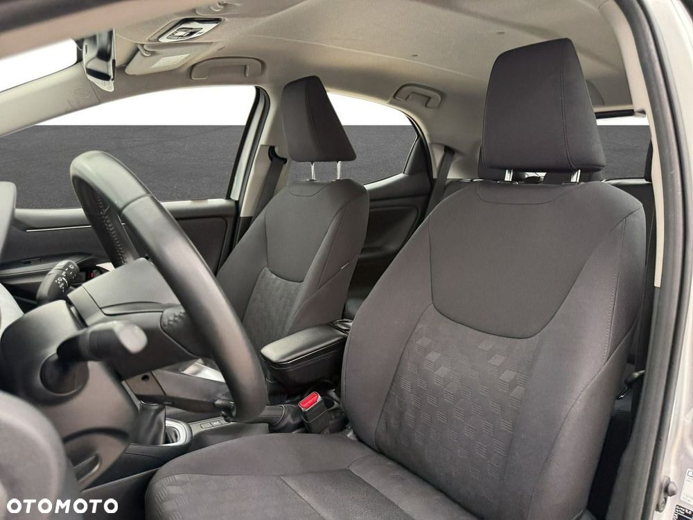 Toyota Yaris 1.5 Comfort - 17