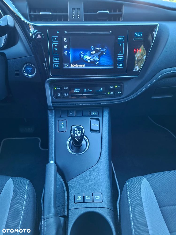 Toyota Auris - 14