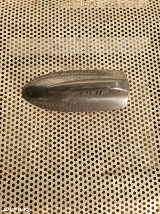 Antena Navi Navigatie Volvo V70 XC70 An 2007-2013 Dezmembrez Volvo V70 - 3