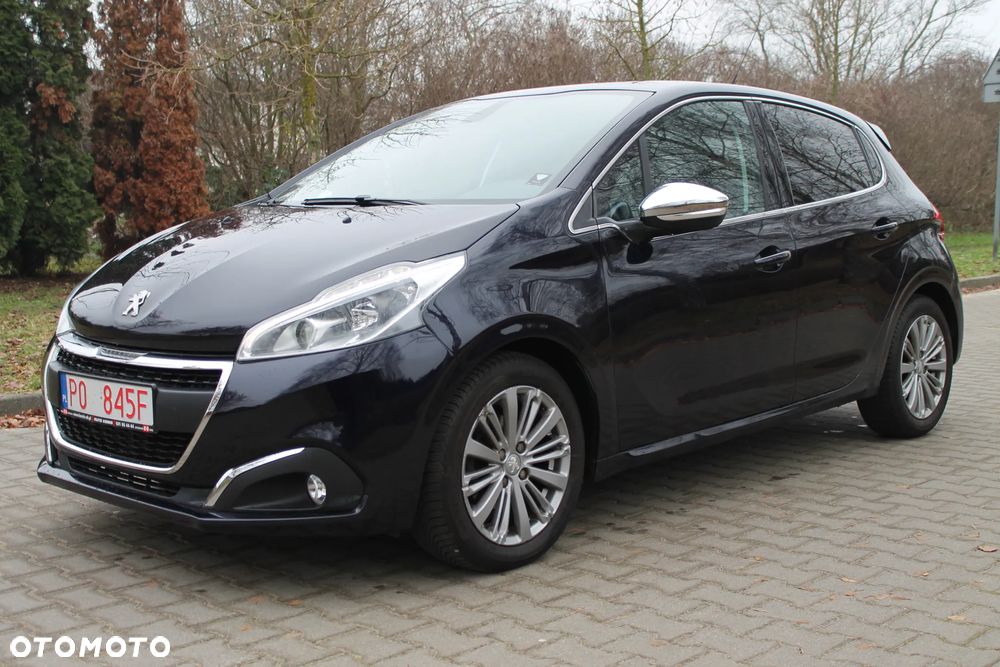 Peugeot 208 Blue-HDi 100 Stop&Start Style - 2
