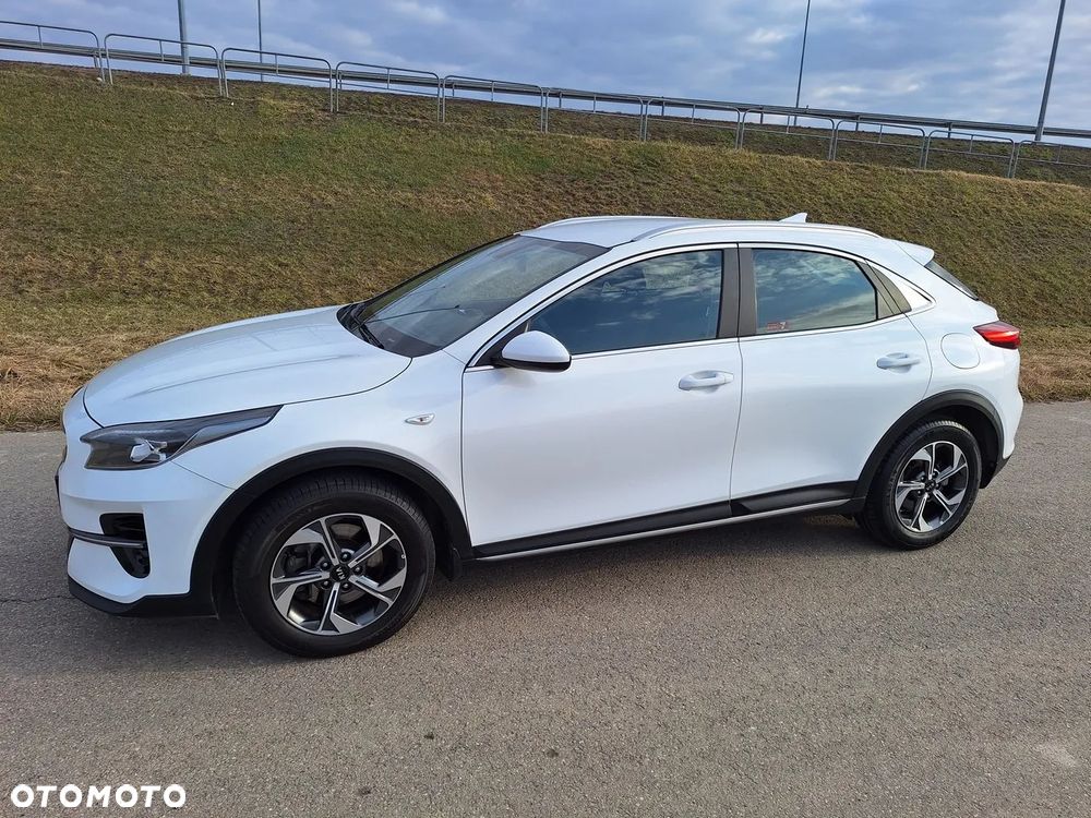 Kia XCeed 1.0 T-GDI M - 16