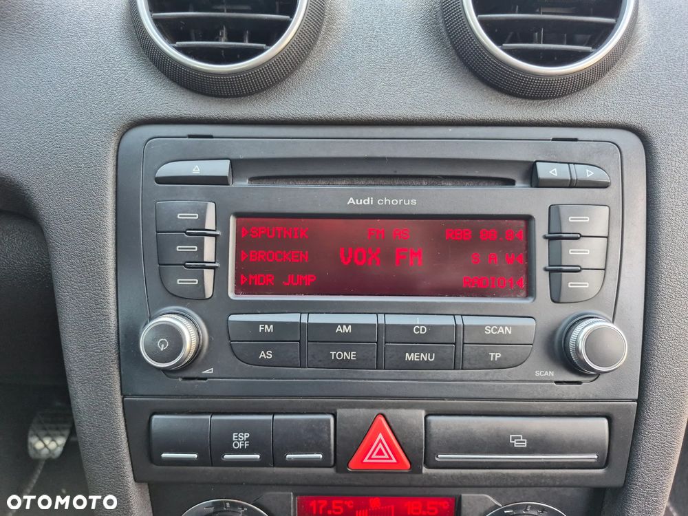 Audi A3 3-drzwiowe 1.6 S Line Sportpaket plus - 22