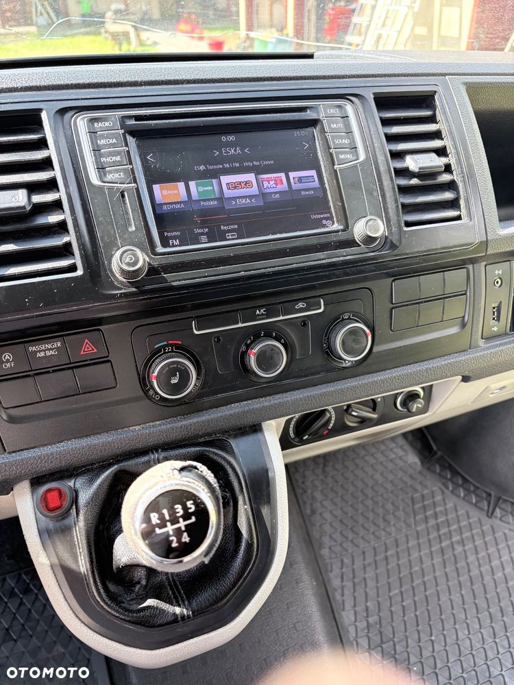 Volkswagen TRANSPORTER T6 - 22