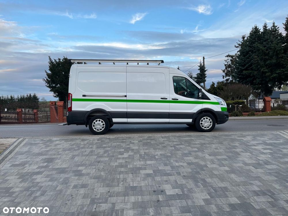 Ford Transit - 1